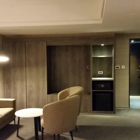 Citizen Hotel-3